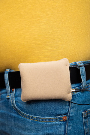 VIVIANA BELT PUFFY POUCH L Black