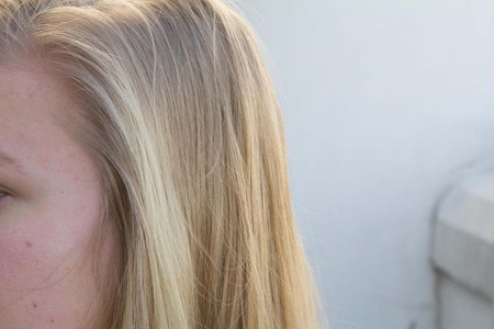 HIDE-A-MIC CLIPZ - White