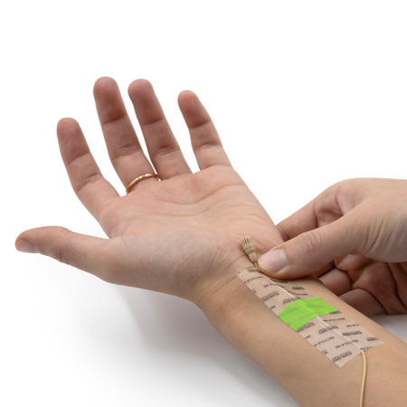 BUBBLEBEE INDUSTRIES The Invisible Skin Tape