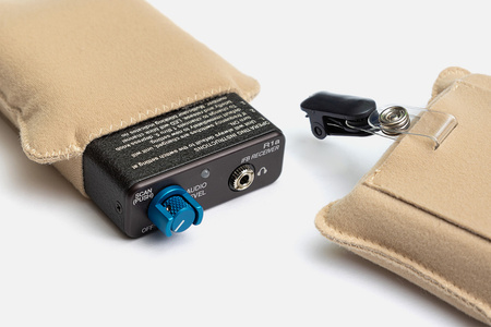 VIVIANA BELT PUFFY POUCH SMALL BEIGE